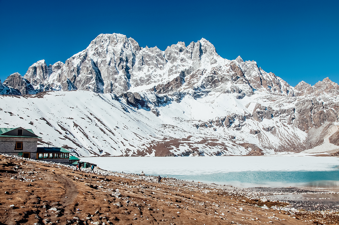 Gokyo Chola Pass EBC Trek-14 Nights 15 Days 5
