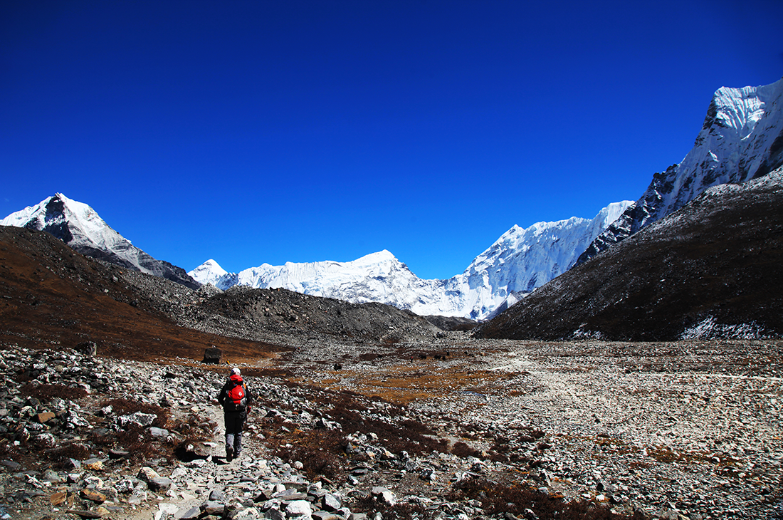 Everest Base Camp Helicopter Tour 4